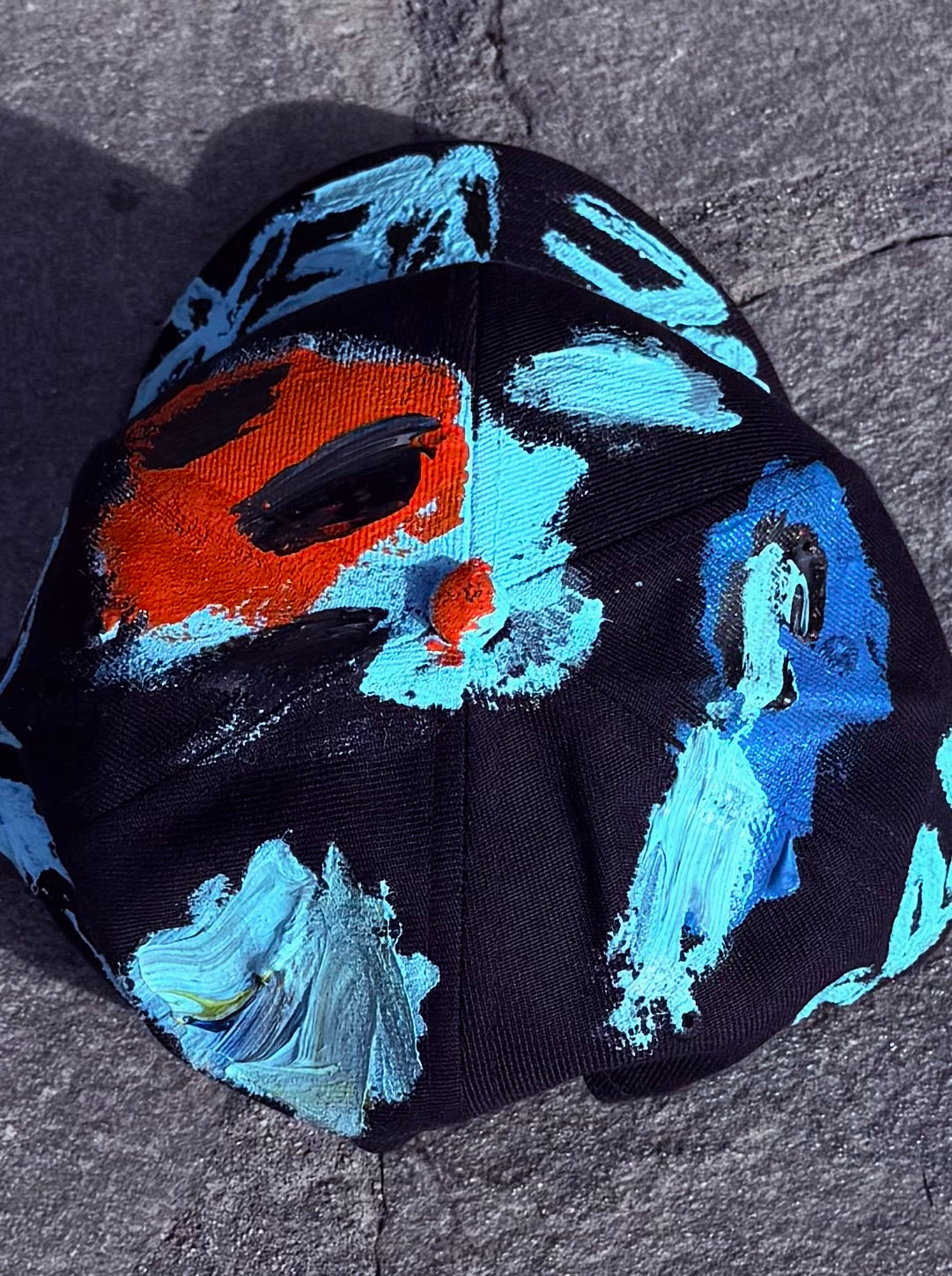 CONFIDENT EVERY MOMENT K. HAT