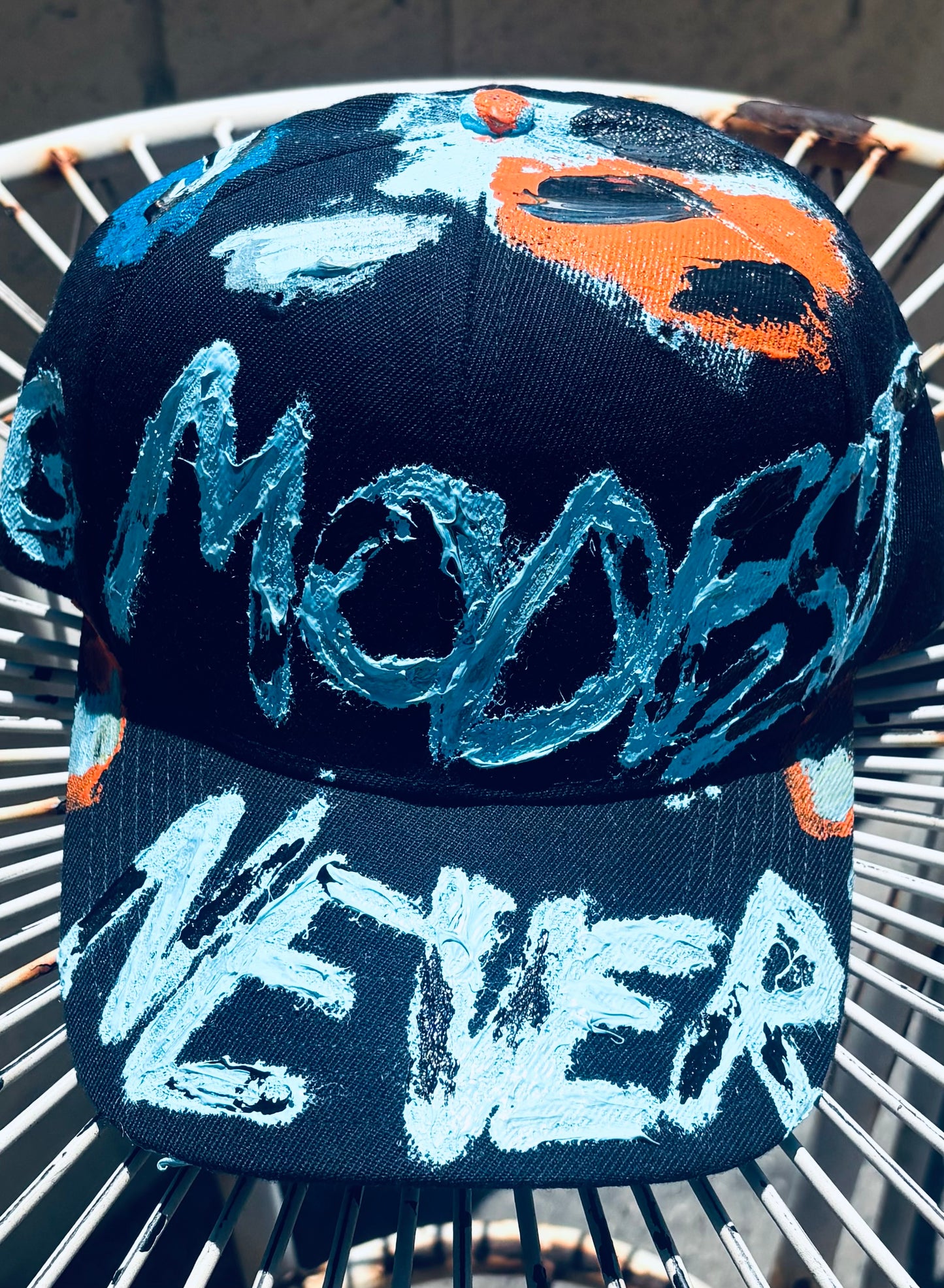 CONFIDENT EVERY MOMENT K. HAT
