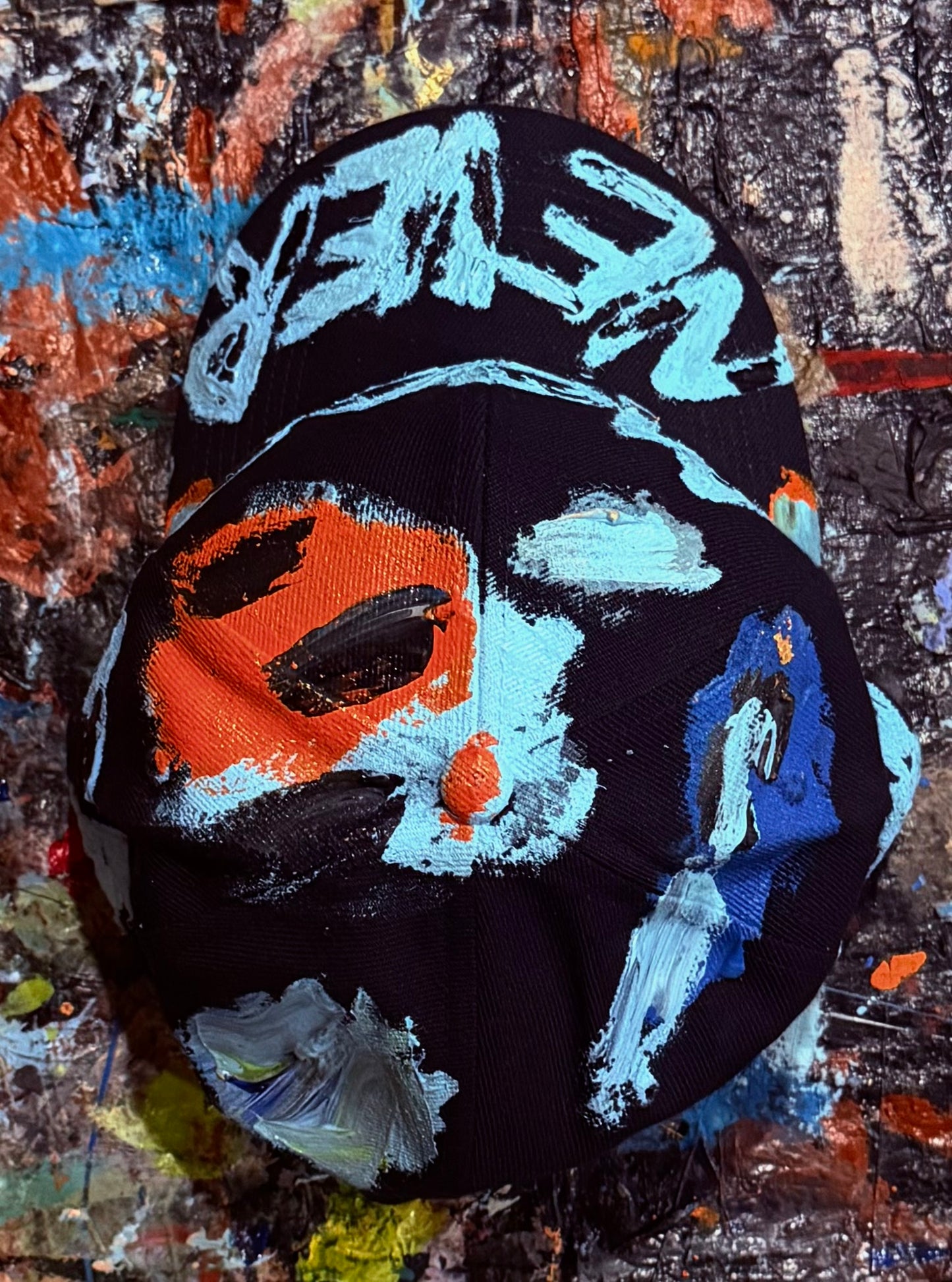 CONFIDENT EVERY MOMENT K. HAT