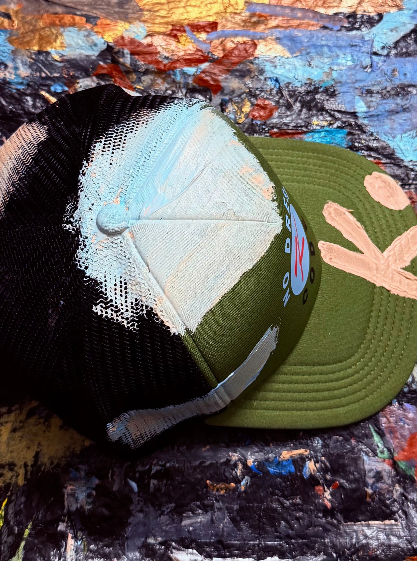 EFFORTLESS, EASY TO BOAST K. HAT