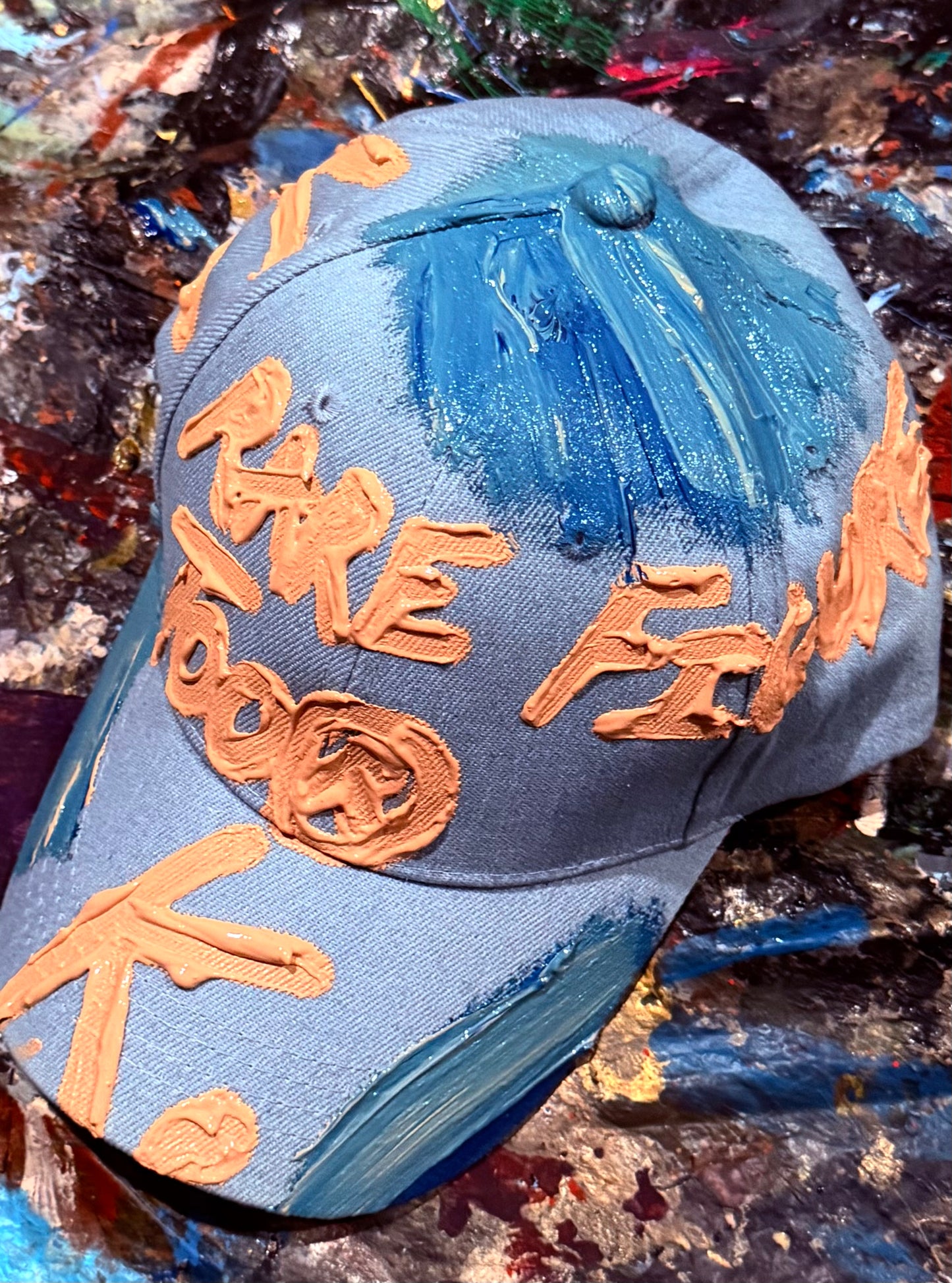 EFFORTLESS BRAGGER K. HAT