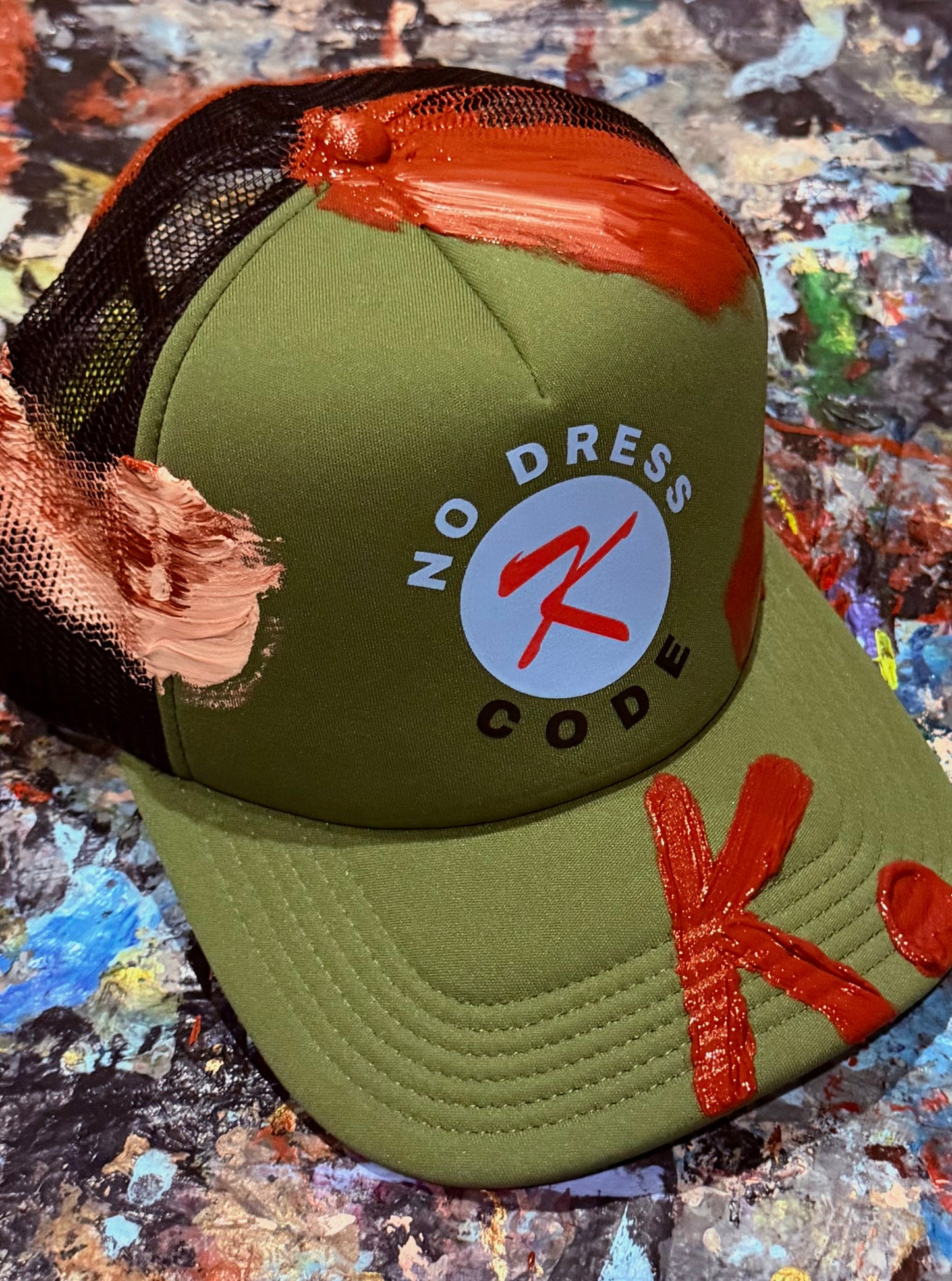 EXPECT VIBES BRAGGER K. HAT