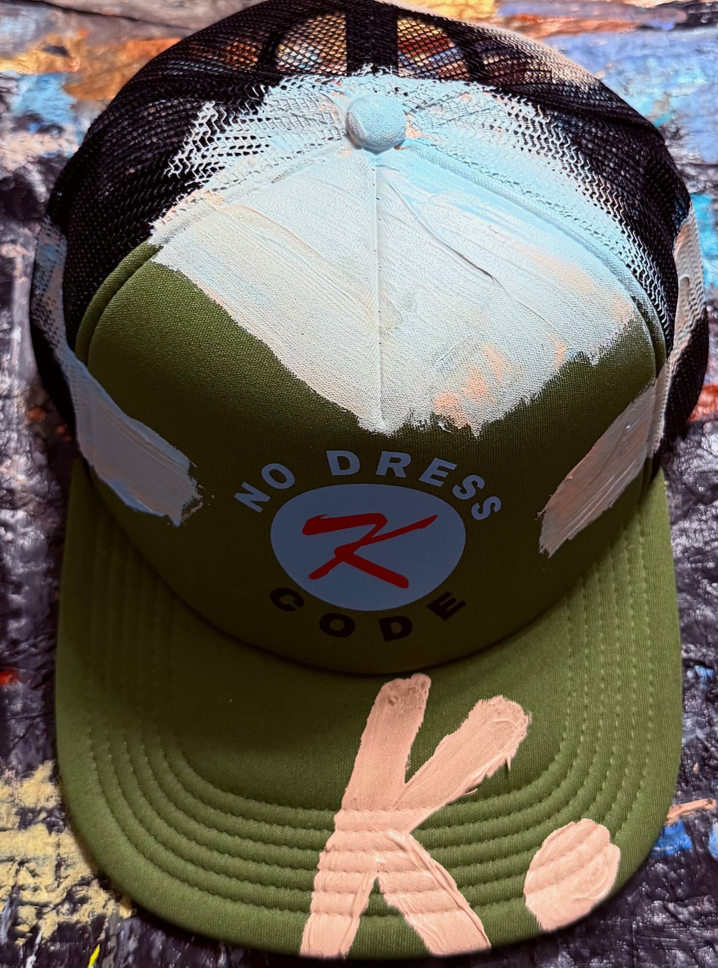 EFFORTLESS, EASY TO BOAST K. HAT