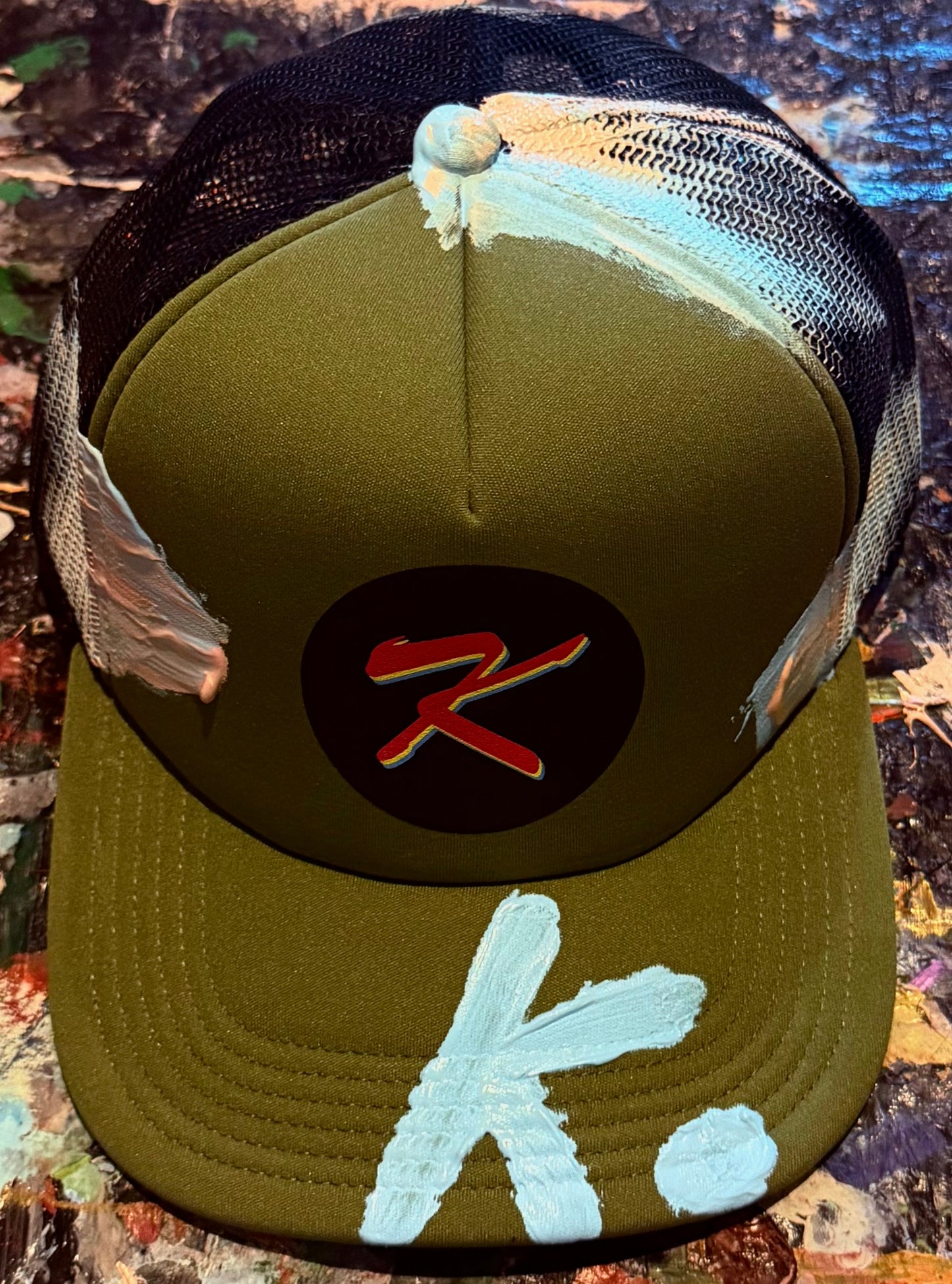 BASED ON BOASTS K. HAT