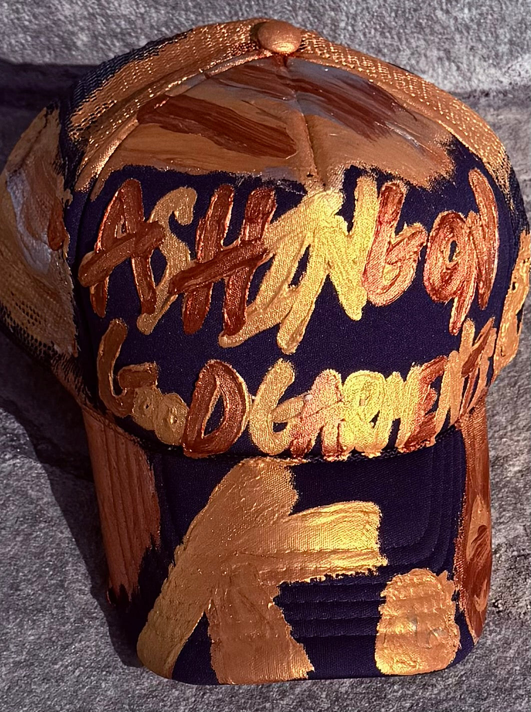 SEEMS EFFORTLESS K. HAT