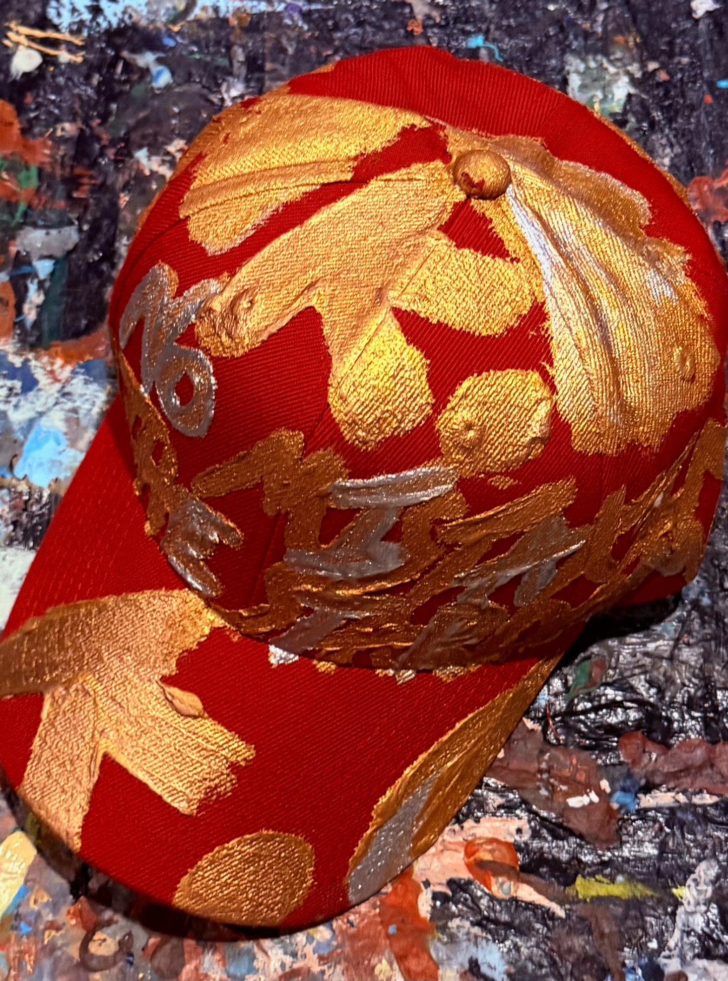 YOUR IDOL CAN’T DRESS K. HAT