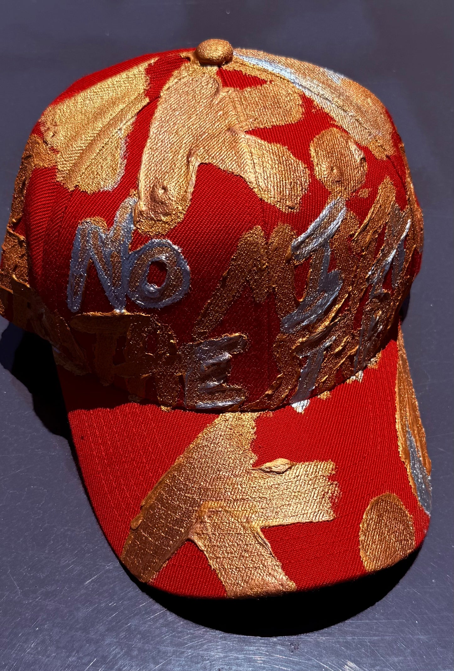 YOUR IDOL CAN’T DRESS K. HAT