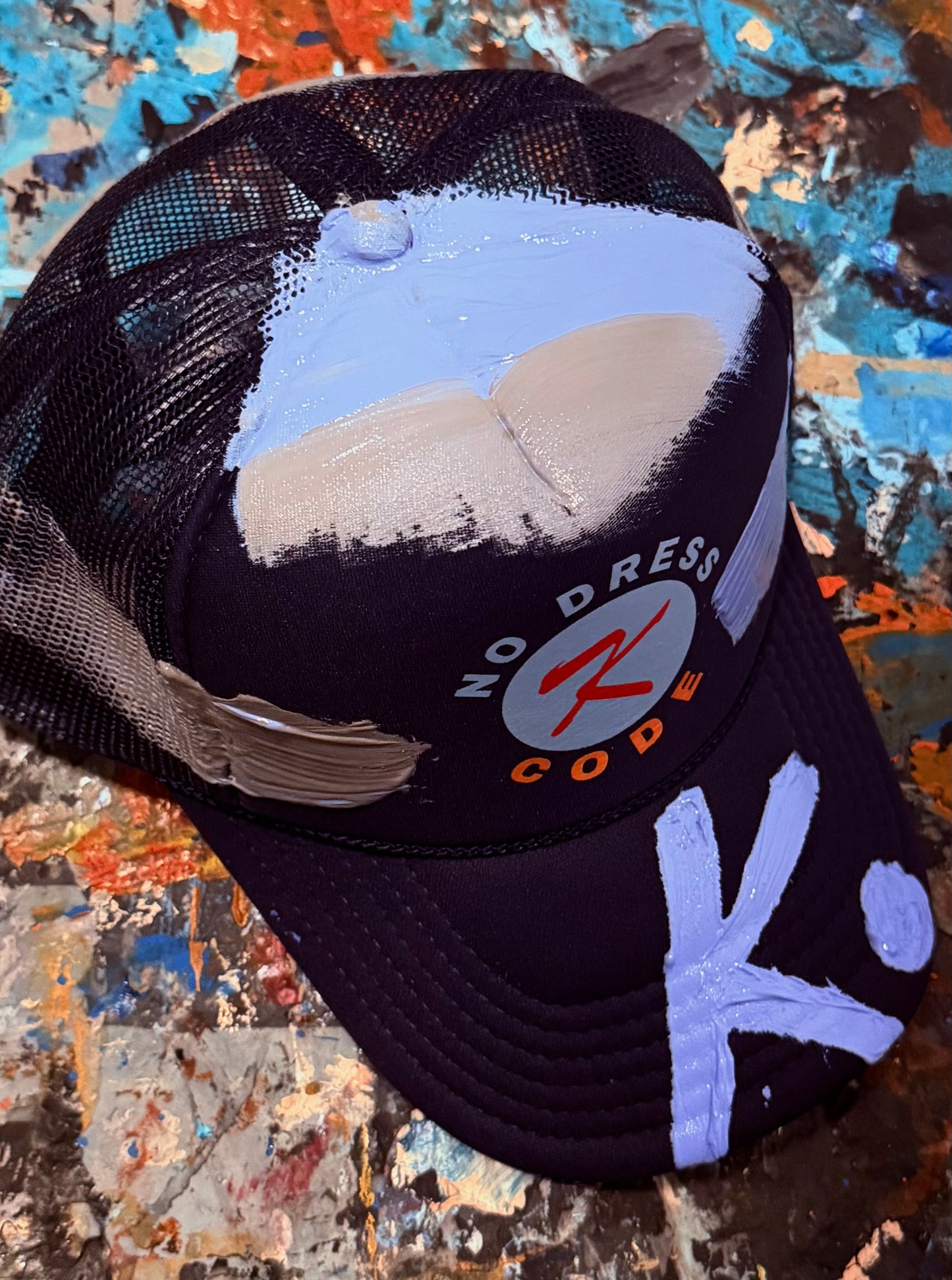 BOASTING IS AN ADVANTAGE K. HAT