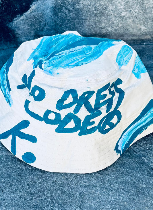NO DRESS CODE K. BUCKET HAT