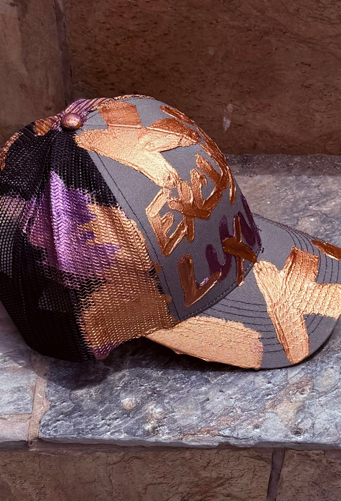 SINCERITY SEEMS FITTING K. HAT