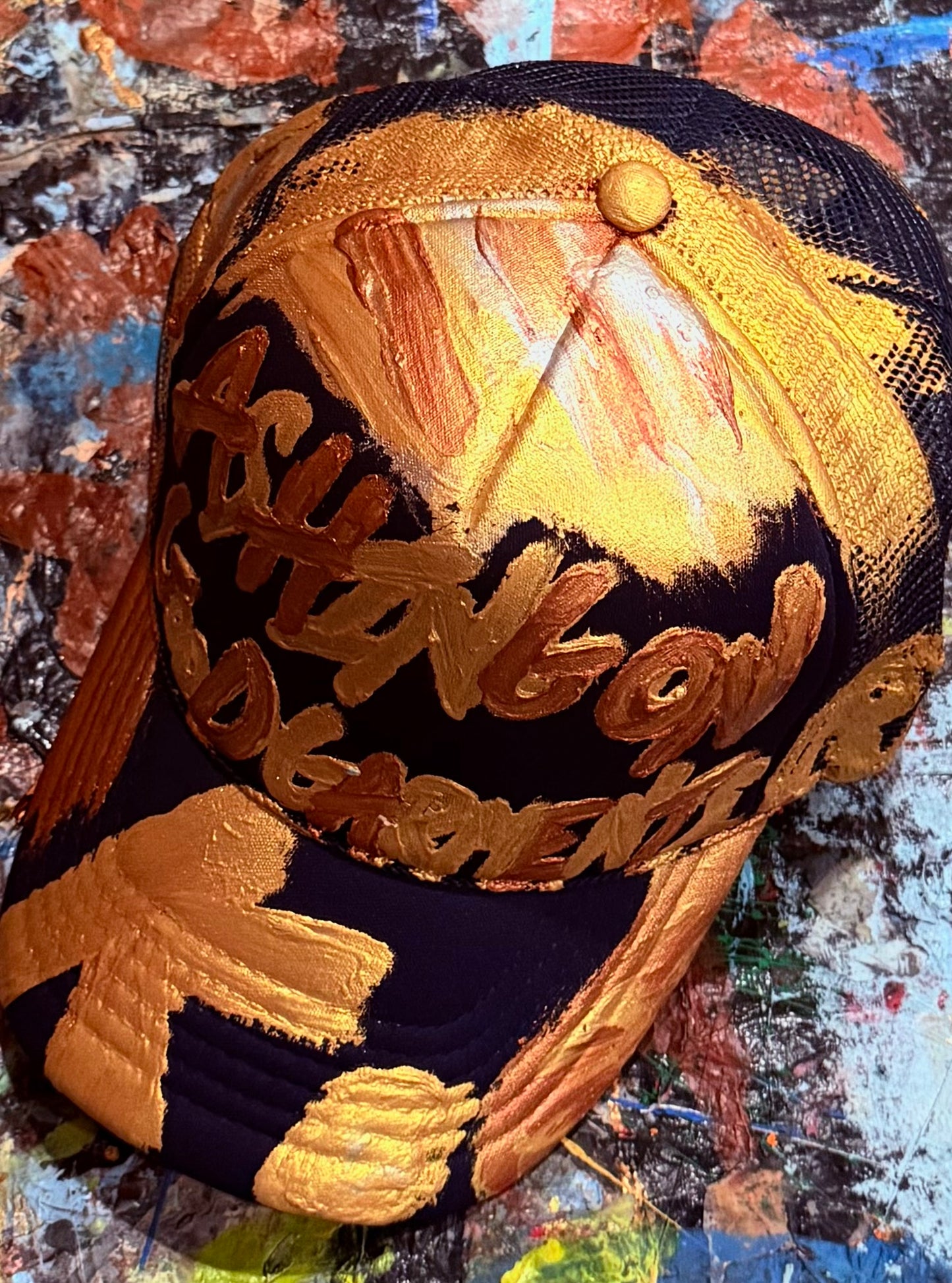 SEEMS EFFORTLESS K. HAT