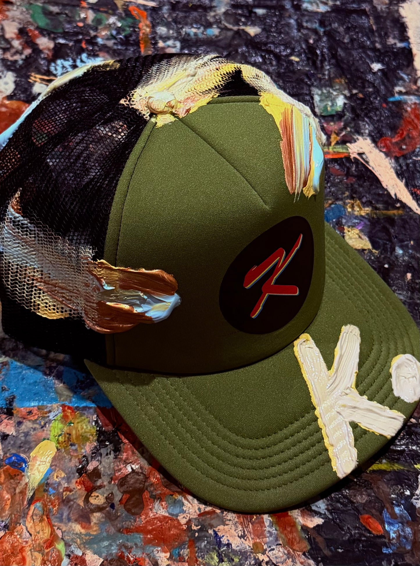 EVERYTHING BRAGGER K. HAT